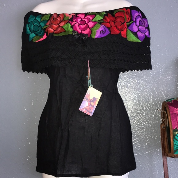 Off Shoulders Mexican Embroidered Floral Top - Picture 3 of 12